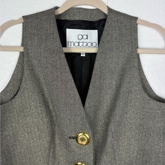 Gai Mattiolo gray Vest with Gold Buttons size 42 - Picture 6 of 6
